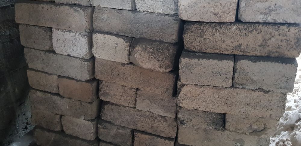 Цегла вогнетривка-шамотна ША5 БВ гарний стан