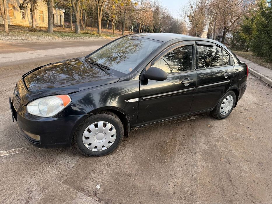 Продам свою машину Hyundai Accent