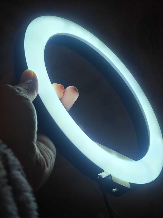 Ring Light com tripé ajustável