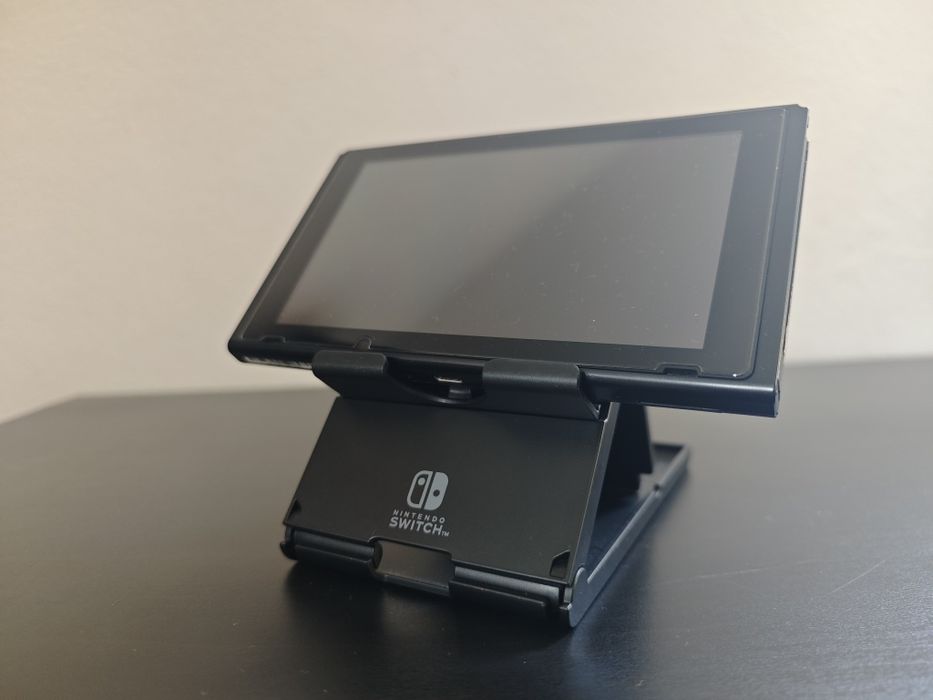 Hori Switch Stand