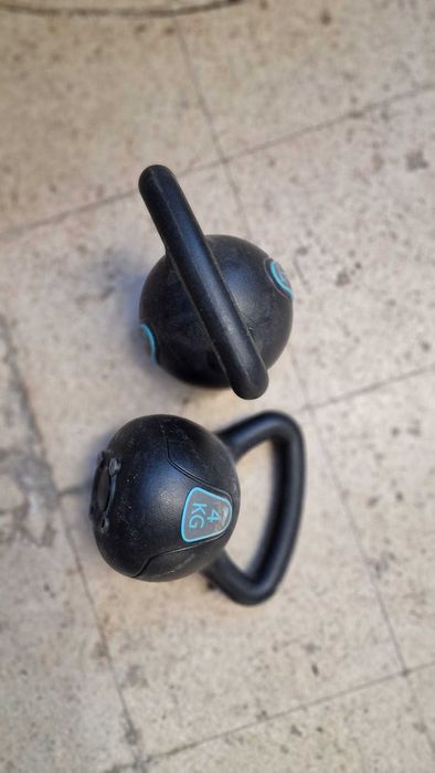 Par de Kettlebells 4 kg cada um – Pesos de treino funcional - 2 Pesos