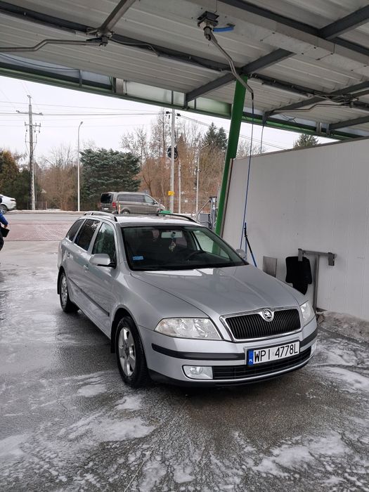 Skoda oktawia  1,8 lpg