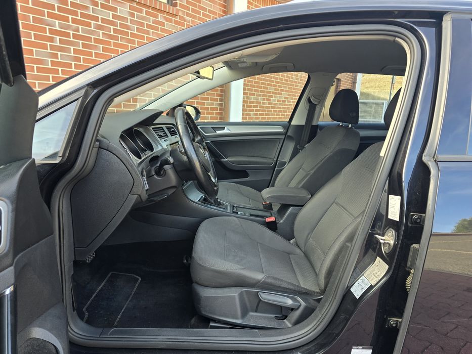 Volkswagen Golf Variant 1.6 TDI DSG
