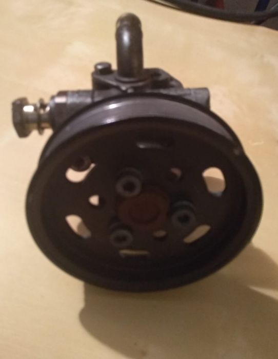 Bomba direcao Sharan