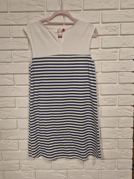 Sukienka młodzieżowe roz L