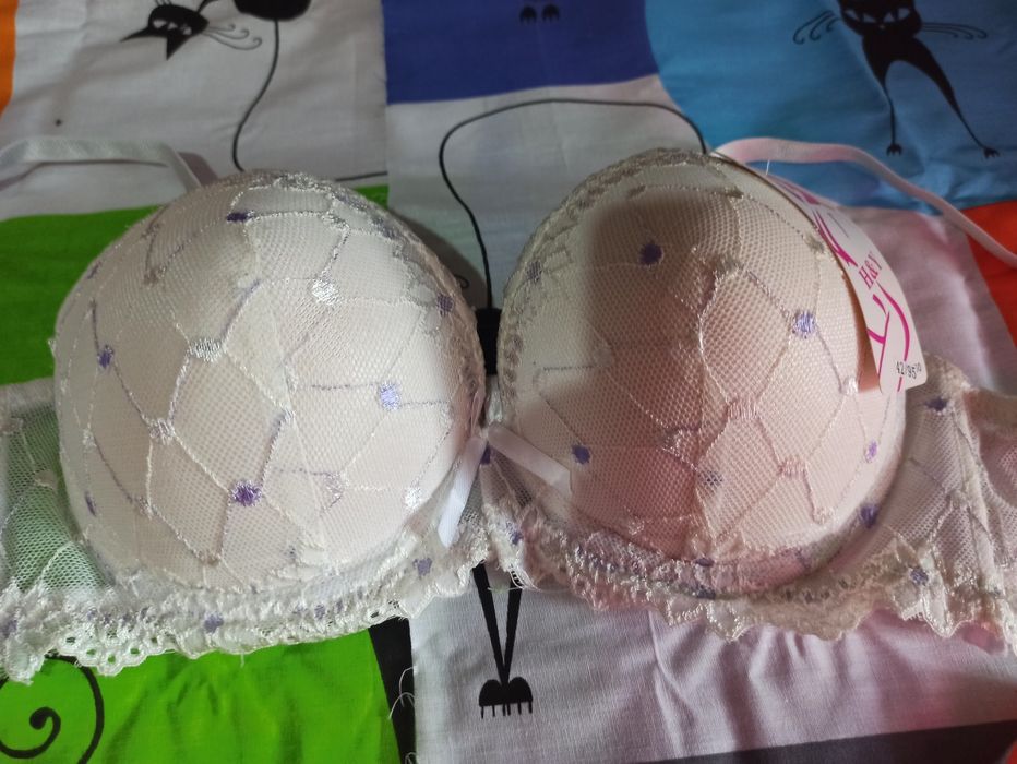 Бюстгальтер с пуш - ап.