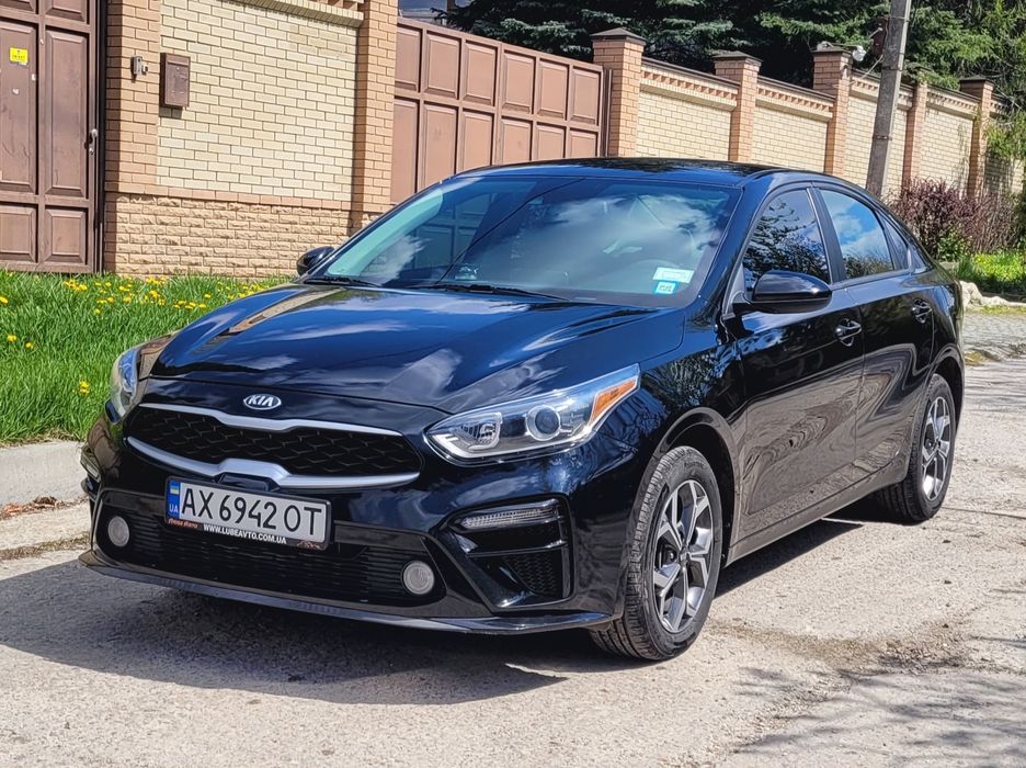 KIA FORTE 2019 седан