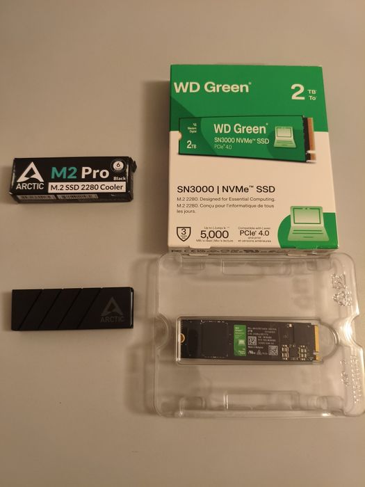 Nvme 2TB WD Green M2 SSD 99%