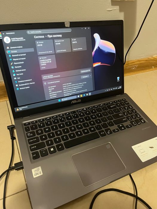 Asus/laptop/core i3
