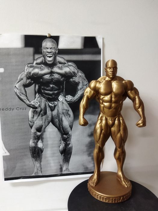 Phil Heath - Mr Olympia figurka 33cm z podstawką siłownia kulturystyka