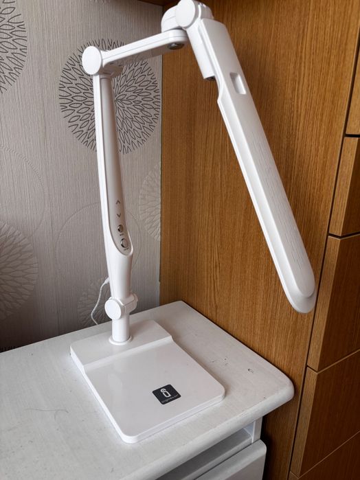 Lampa biurkowa LED