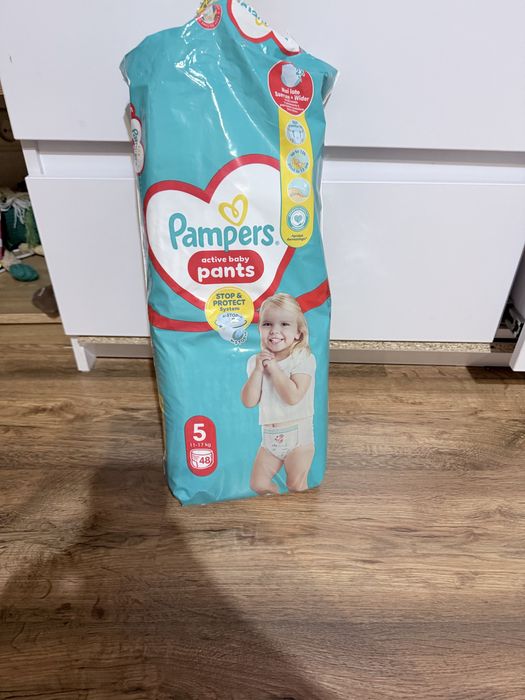 Памперси Pampers для дітей
