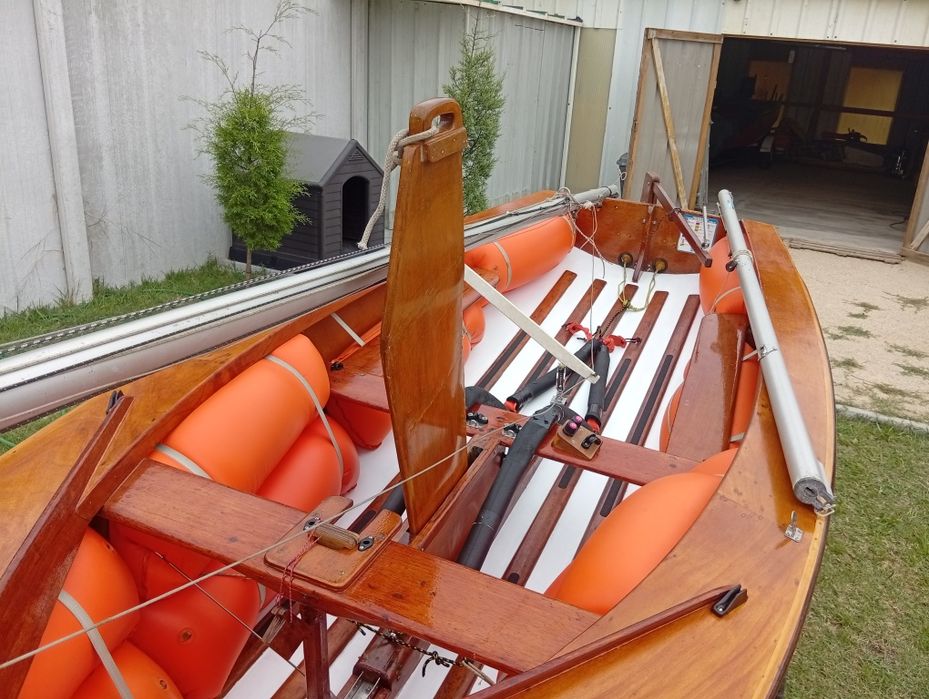 Barco à vela  - Vaurien