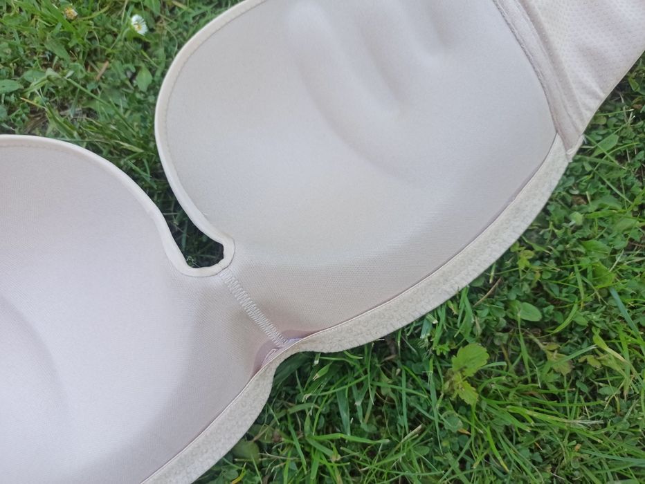 65D Wonderbra stanik strapless samonośny łapki gładki