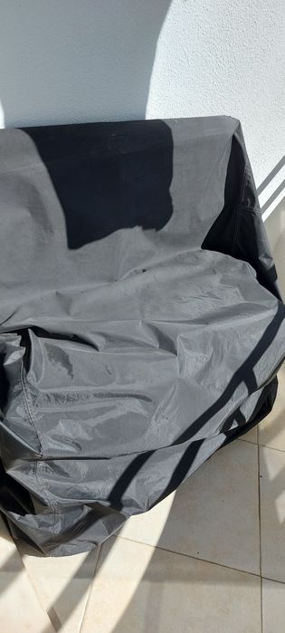 Mesa e cadeiras exterior