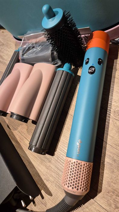 Suszarko lokówka Dyson complete long