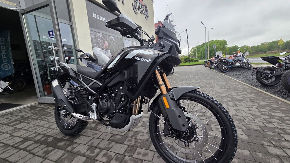 CFMoto 450MT CF Moto 450  black edition  2026 MT Lubin