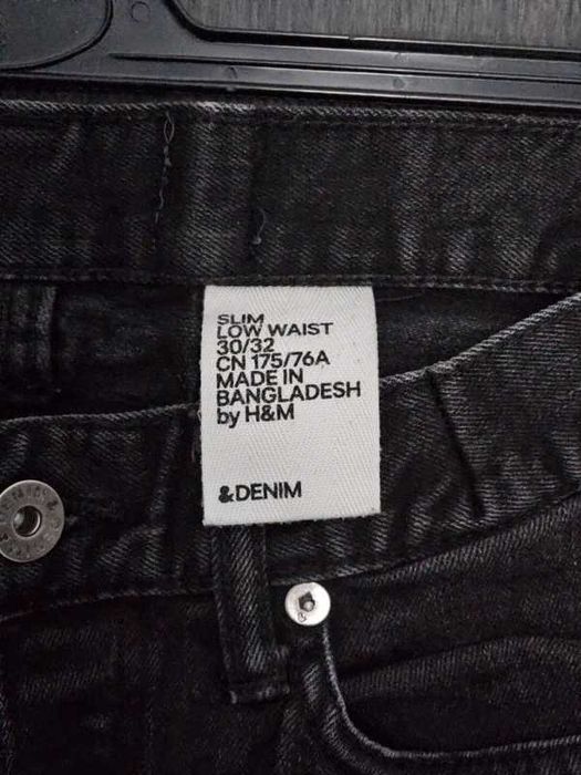 czarne jeansy slim W30 H&M