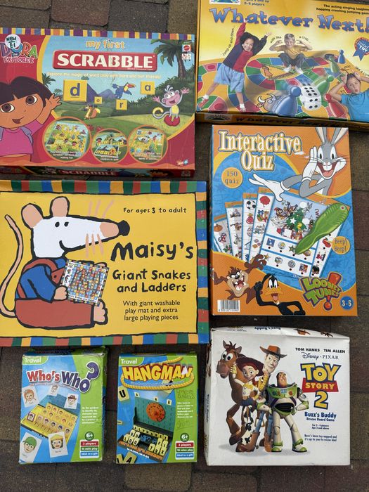 Дитячі ігри на англійській мові різні.