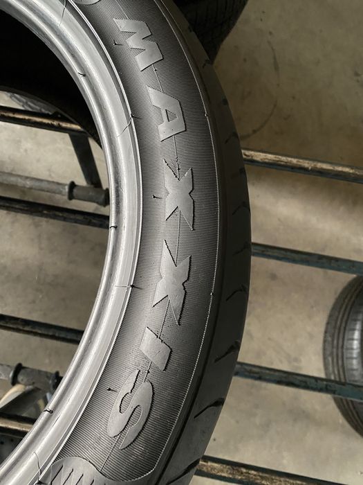Шини 225/50/18 - 2шт Maxxis Victra Sport Zero One