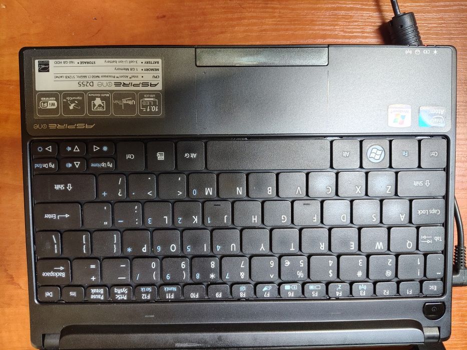 Netbook Acer Aspire One D255 | Sprawny +  zasilacz
Opis:
