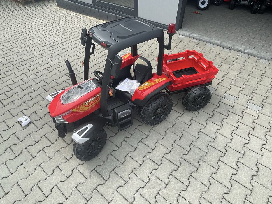 Traktor na Akumulator BLT-206 2x200 WATT