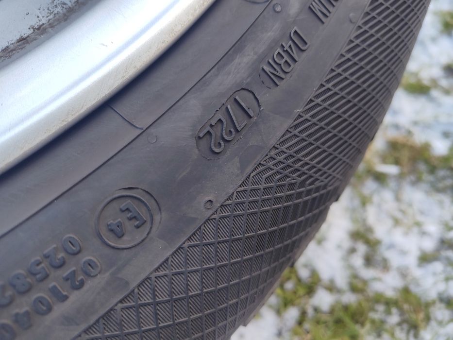 Opona Continental zimowa 265/50 R20  22r 7,5 mm