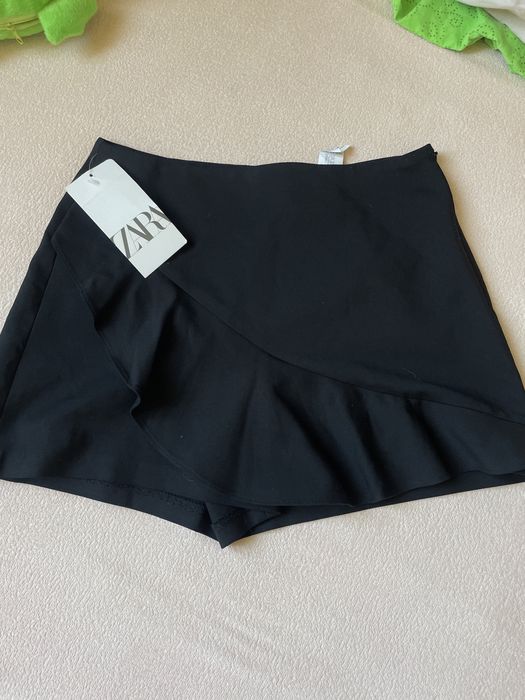 Чорна спідниця- шорти / для школи