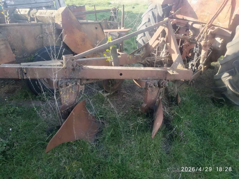 Трактор ЮМЗ 6,з навісним.