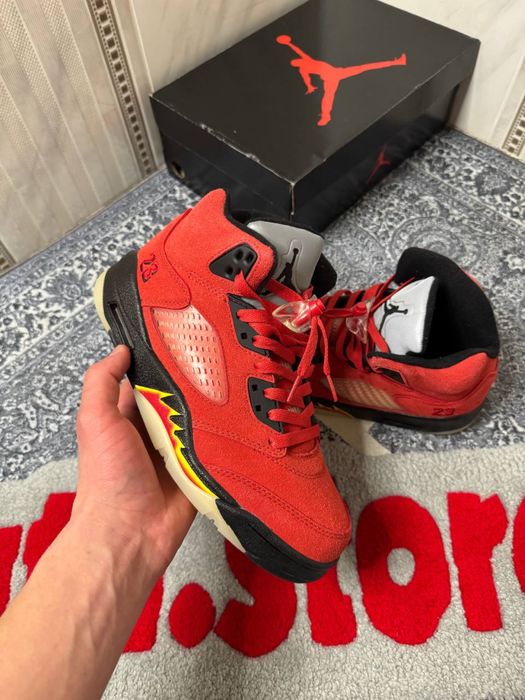 Jordan 5 retro DUNK ON MARS