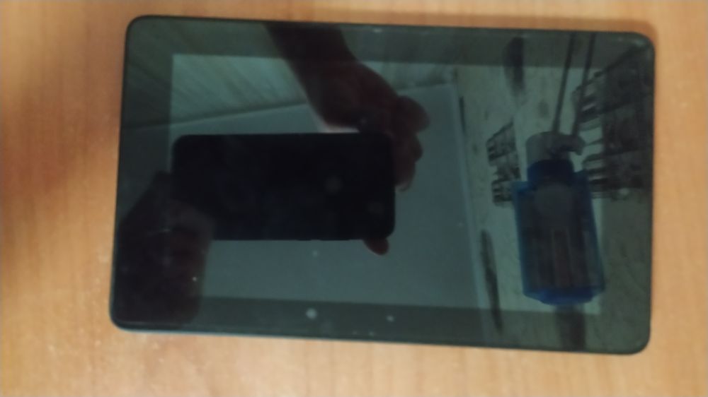 Продається планшет Amazon Fire