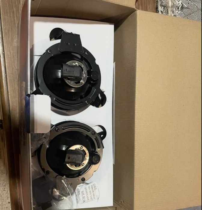 Противотуманные фары Mitsubishi L200