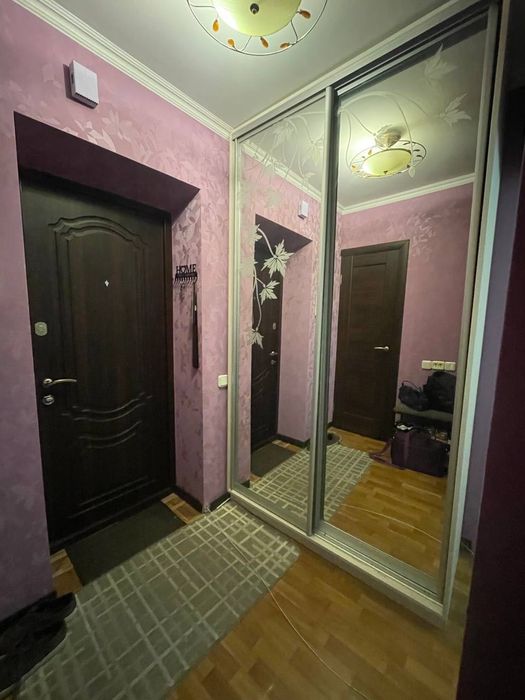 Продаю шафу купе