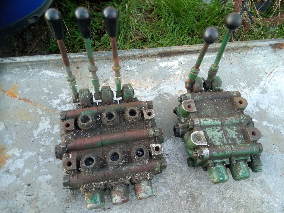 Silnik 7 kw z przełącznikiem na wózku do młucarni Rozdzielacz ciężarek