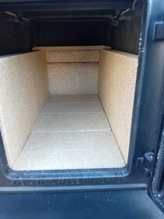 Norweski piec żeliwny Jotul 606