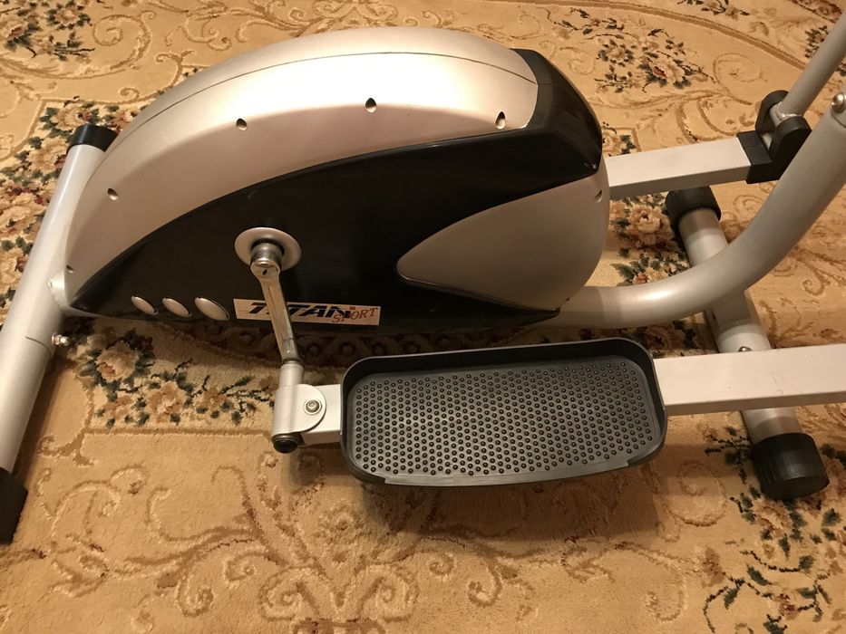 Тренажер (під ремонт) Орбітрек Еліптичний Кардіотренажер