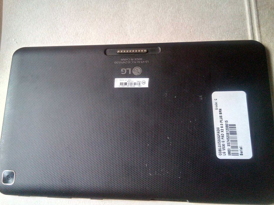 Планшет LG V 530