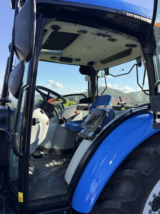 New Holland T4 75S // 600h // Nacional