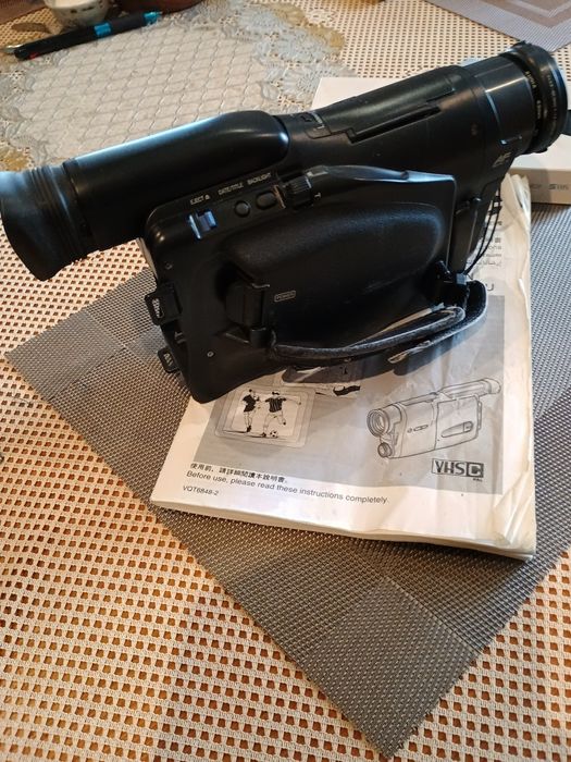 Кинокамера Панасоник,все в комплекте