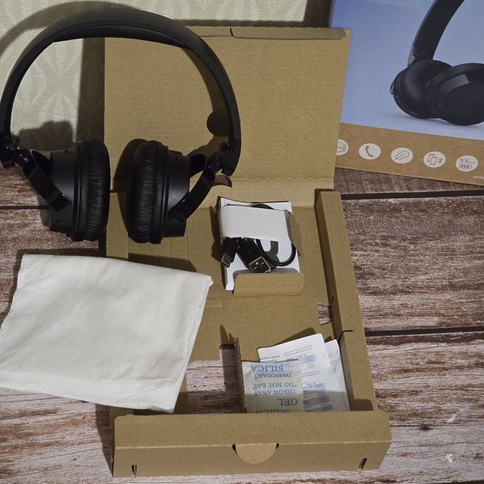 Навушники Philips TAH4209