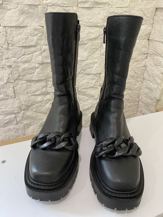 Ботинки( натуральная кожа)