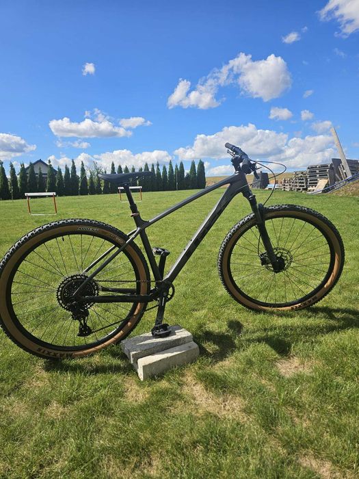 Rower Trek Marlin 8 Gen 3 Rozmiar L