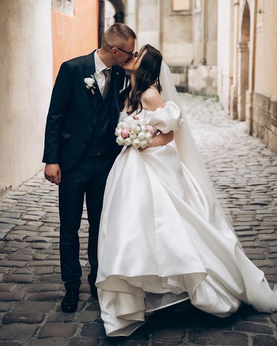 Весільна сукня Crystal Lviv