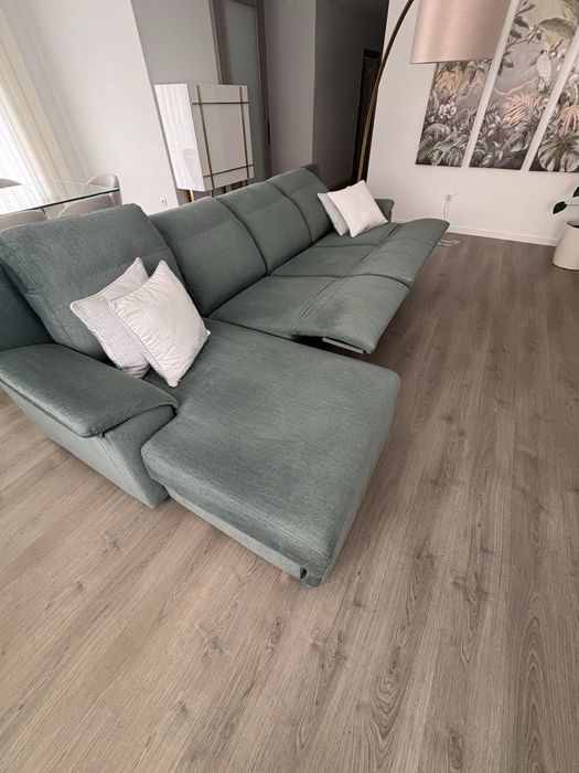 Sofa chaise longue em verde agua (4 lugares, 6 pessoas)