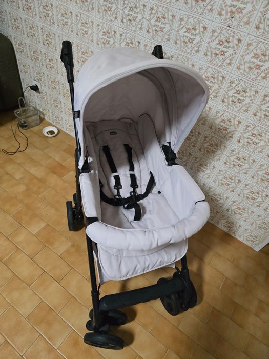 Carrinho de bebê chicco 3 em 1