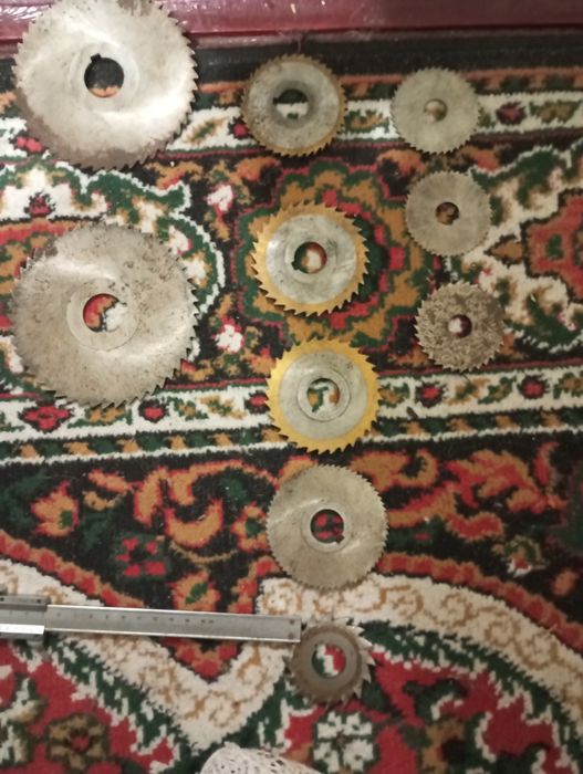 Фрези по дереву б/в