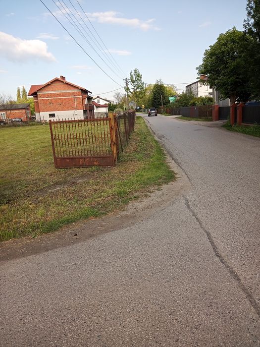 Sprzedam atrakcyjną działkę budowlaną - Widok 6