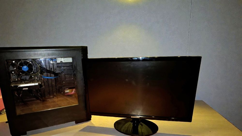 i5-8400 + GTX 1050 Ti 4GB + SSD + 24” Monitor – Kompletny zestaw