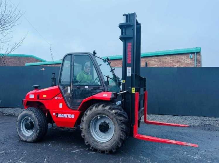Вилочний навантажувач погрузчик MANITOU M50-4,висота- 4 метра, 5 тон