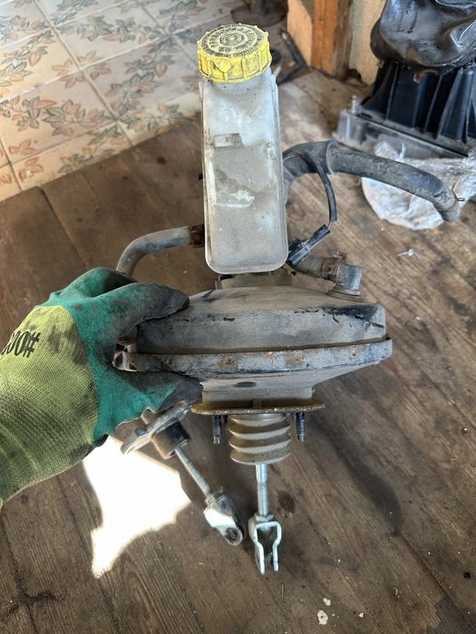 Вакуумный усилитель тормозов главный тормозной опель астра g